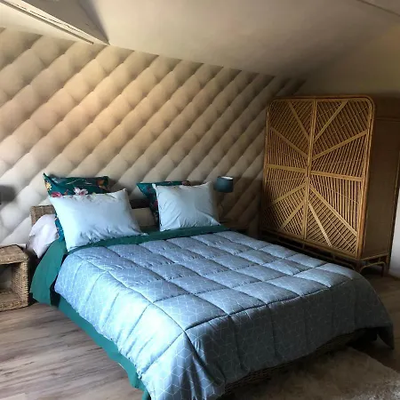 Bed and breakfast Le Numéro 15 3*