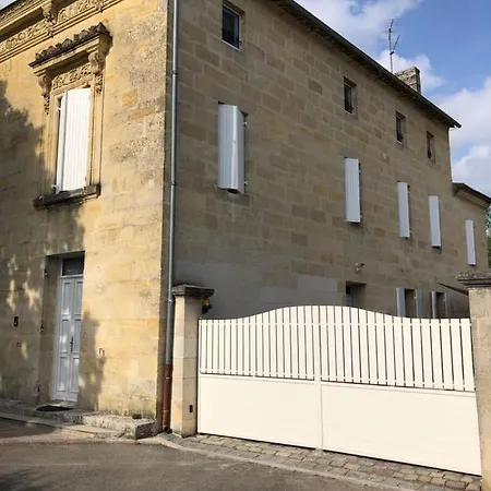 Le Numéro 15 Bed and breakfast Saint-Seurin-sur-l'Isle