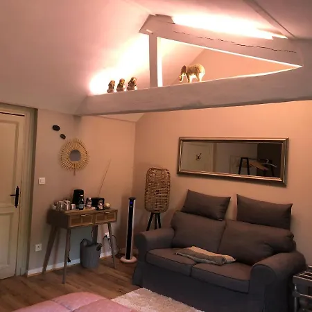 Le Numéro 15 3* Saint-Seurin-sur-l'Isle