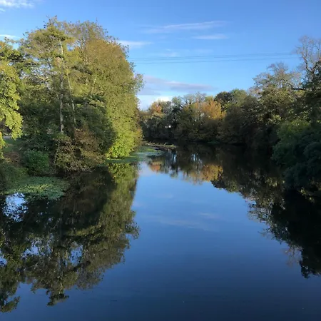 Le Numero 15 ベッド・アンド・ブレックファスト Saint-Seurin-sur-l'Isle