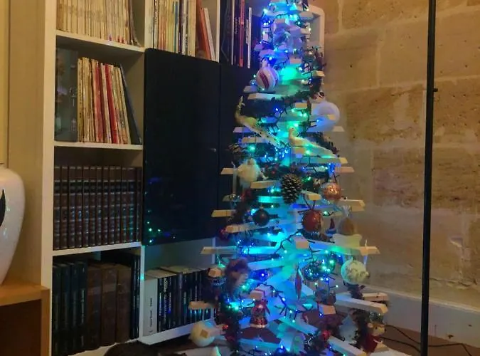 Le Numero 15 3* Saint-Seurin-sur-l'Isle