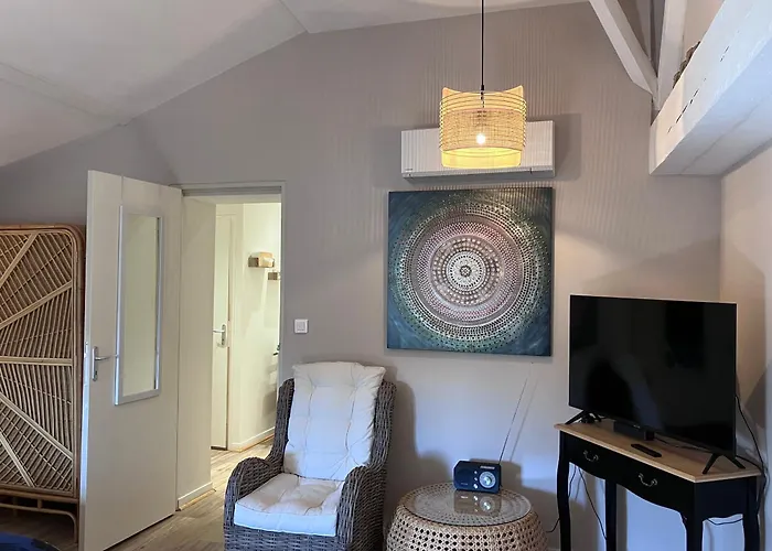 Le Numero 15 B&B Saint-Seurin-sur-l'Isle